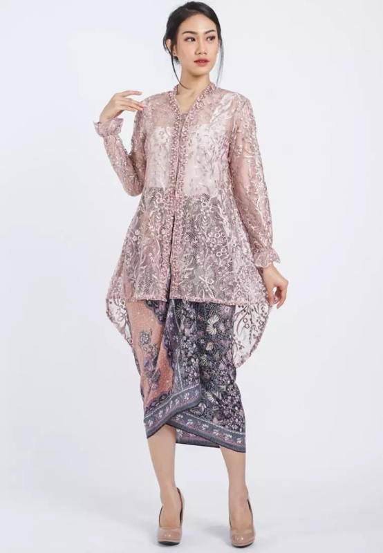 Kebaya Modern Elegan